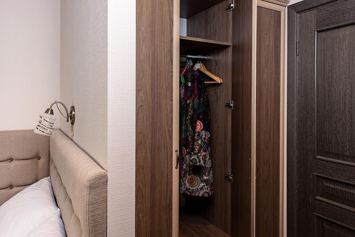 Time Hotel Kiev Bagian luar foto